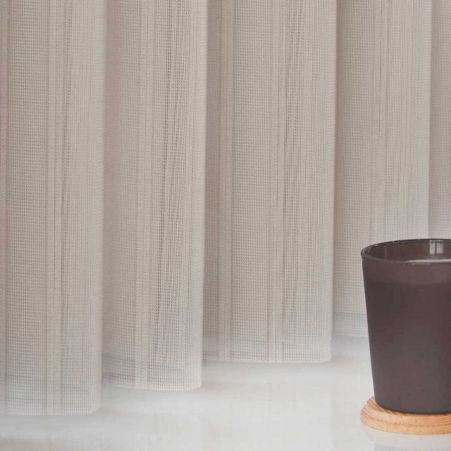 Stripe-Dark-Cream-Vertex-Blind3