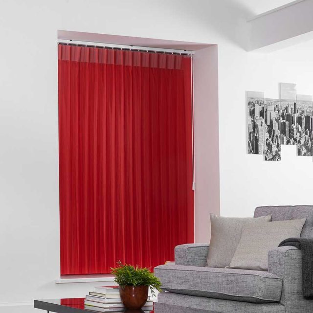 Stripe-Red-Vertex-Blind3